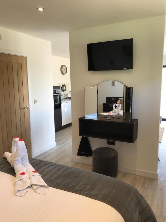 Askam in Furness Parkknott Retreat Luxury Lodge With Private Hot Tub מראה חיצוני תמונה